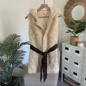 NWT Ivory Faux Fur Longline Hooded Vest + Belt Small